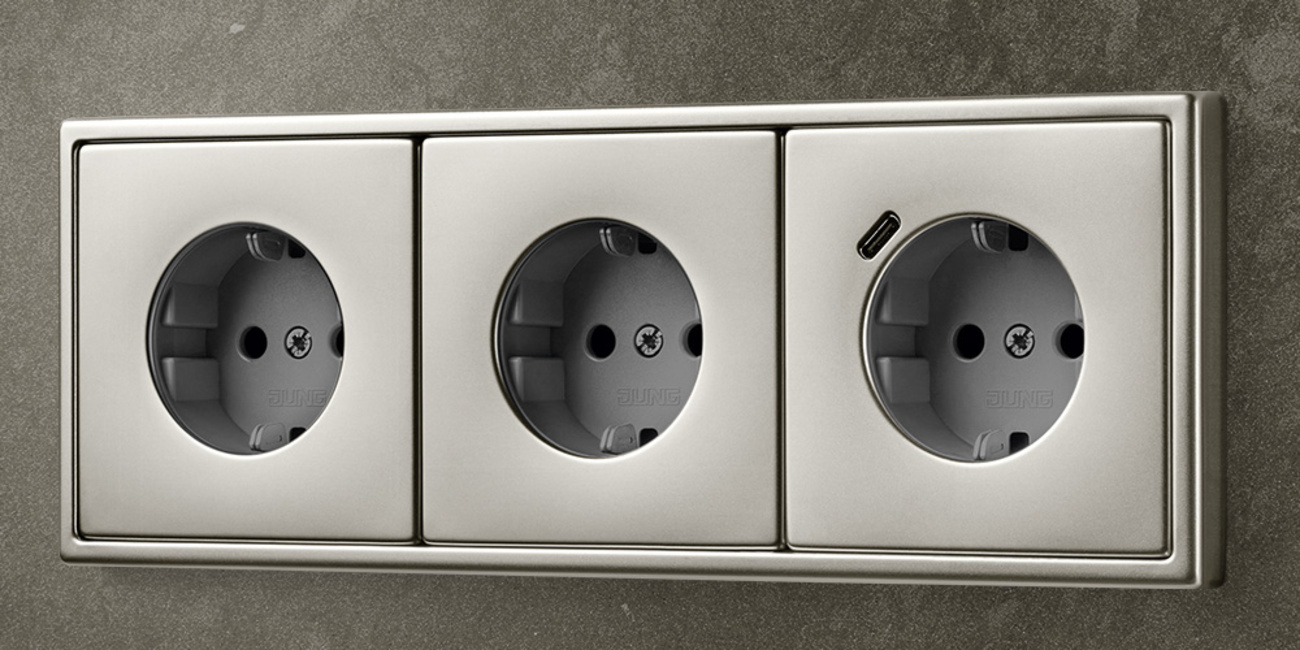 SCHUKO® Steckdosen mit USB bei Brambach Elektrotechnik in Eppelheim